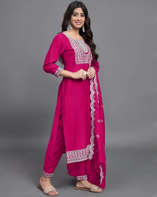Pink_Rayon_Embroidered_Ethnic_Kurta_Set_For_Women