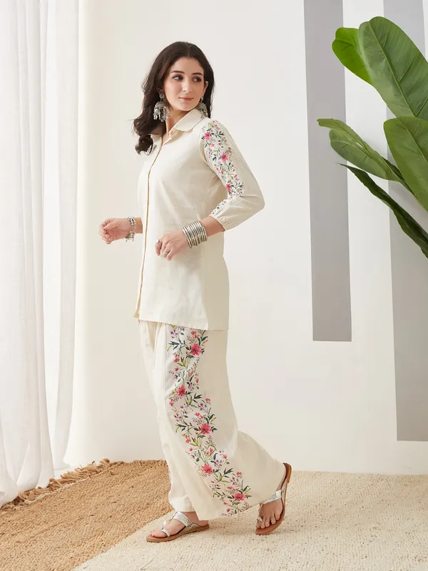 Cream_Cotton_Relaxed_Co_Ord_Set_For_Women