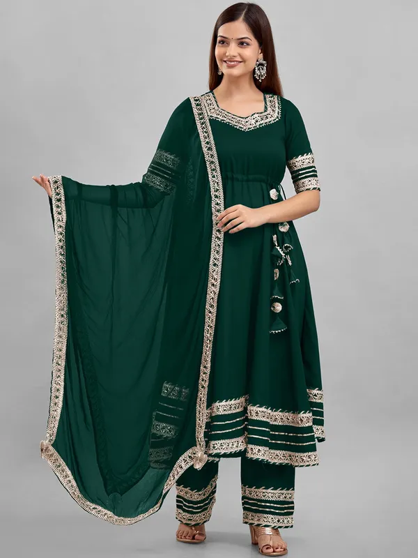 Green_Rayon_Straight_Kurta_Pant_Set_For_Women