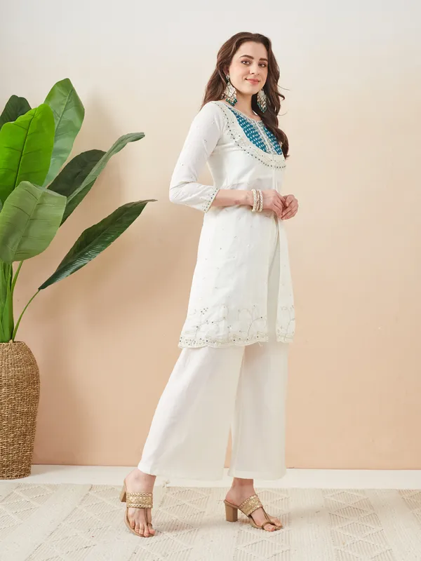 White_Roman_Silk_Straight_Co-ord_Set_For_Women