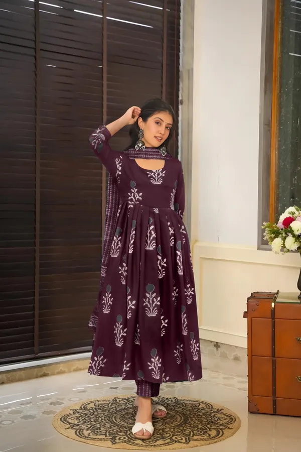 Maroon_Rayon_Flared_Anarkali_Kurta_Set_For_Women
