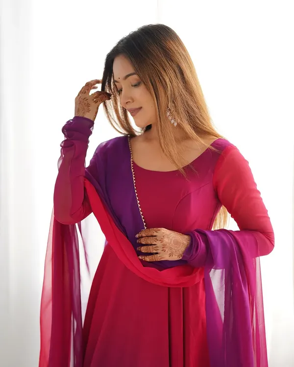 Pink_Purple_Georgette_Flared_Anarkali_Suit_Set_For_Women