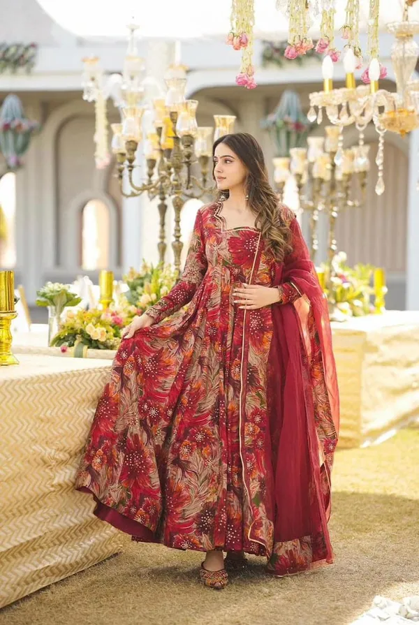 Red_Rayon_Flared_Floral_Print_Anarkali_Suit_For_Women