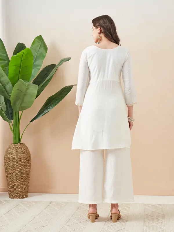White_Roman_Silk_Straight_Co-ord_Set_For_Women