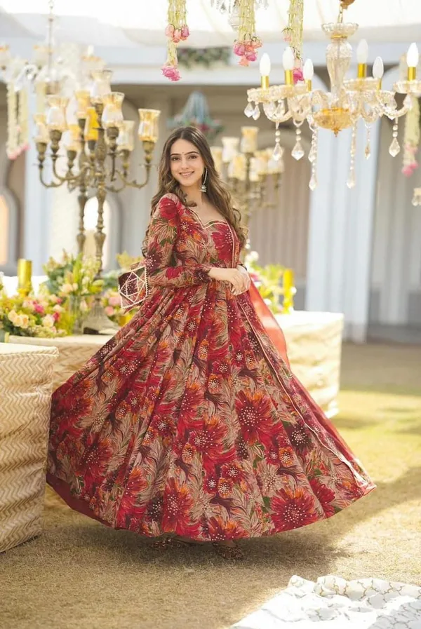 Red_Rayon_Flared_Anarkali_Suit_Set_For_Women
