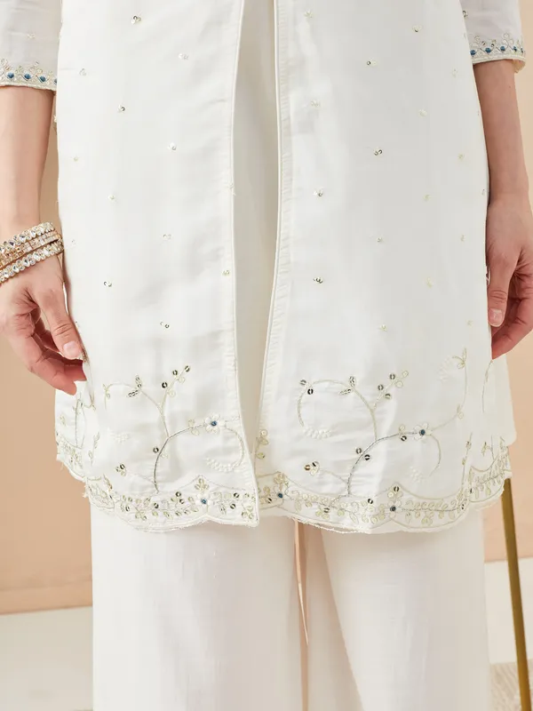 White_Roman_Silk_Straight_Co-ord_Set_For_Women
