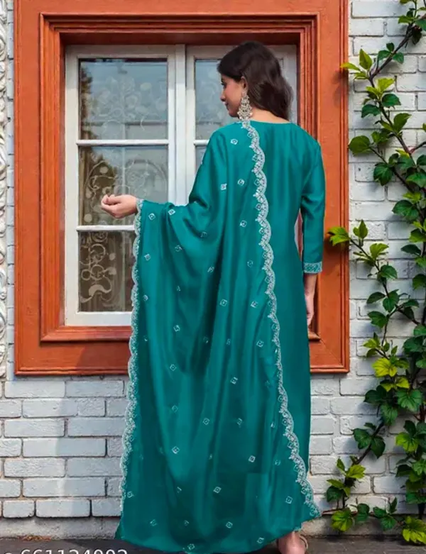 Teal_Rayon_Straight_Salwar_Suit_Set_For_Women