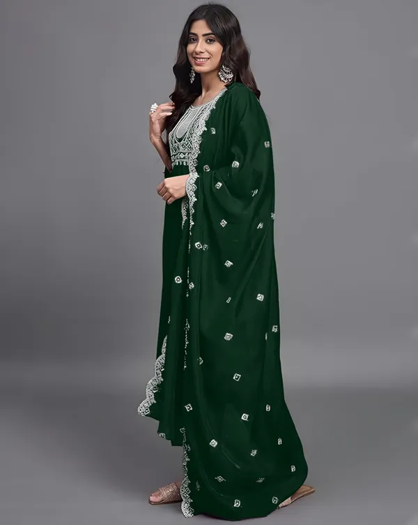 Green_Rayon_Straight_Embroidered_Kurta_For_Women