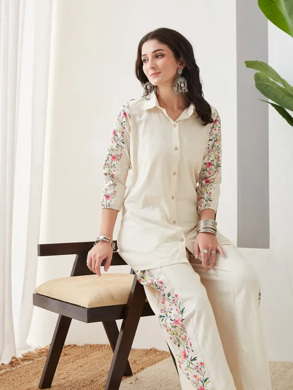 Cream_Cotton_Relaxed_Co_Ord_Set_For_Women