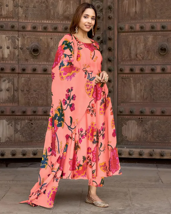 Pink_Georgette_Floral_Kurta_Set_For_Women