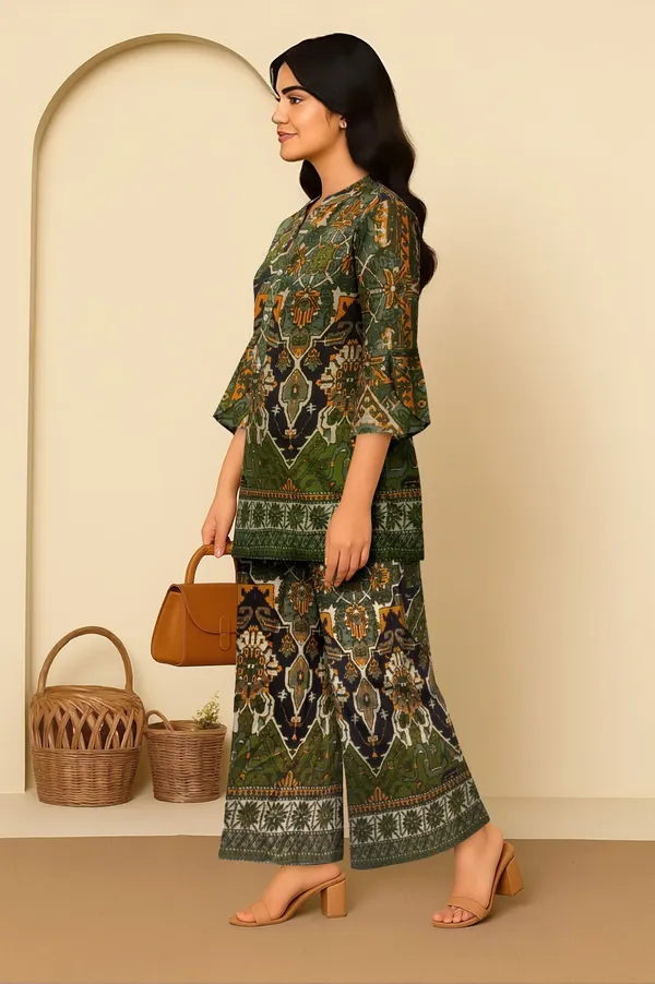 Green_Rayon_Relaxed_Fit_Kurta_Palazzo_Set_For_Women