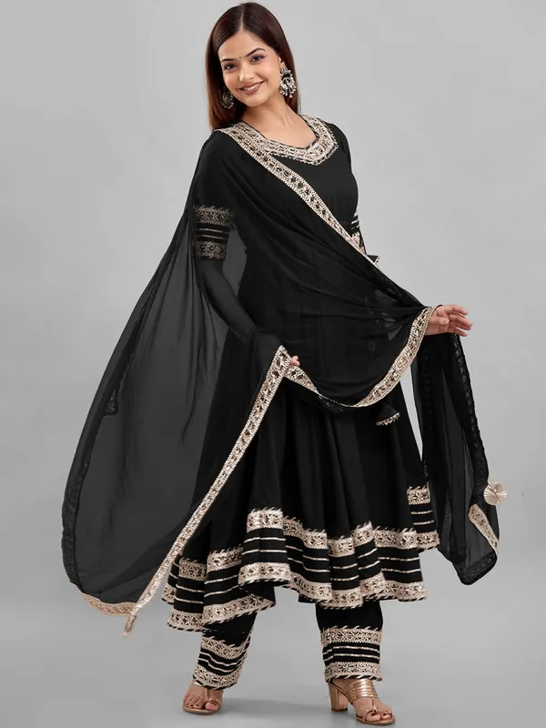 Black_Rayon_Anarkali_Kurta_Set_For_Women