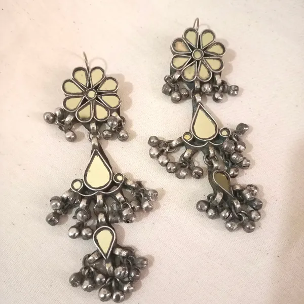 Phool_Nakshi_Golden