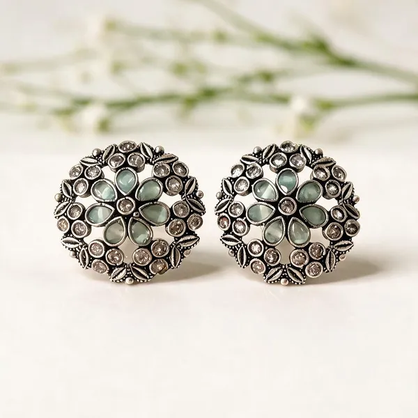Noori_Studs_Mint