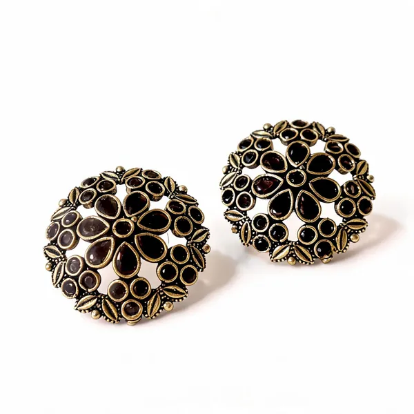 Noori_Studs_Black