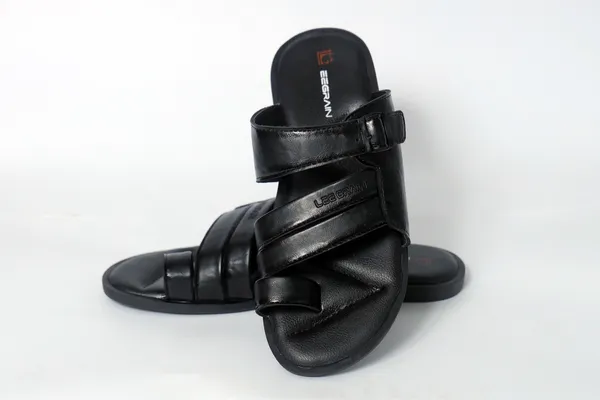 Lee_Grain_Black_Latest_Synthetic_Casual_slippers_For_Men