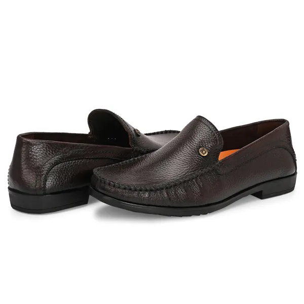 Lee_Grain_Brown_Latest___Textured_Slip-On_Loafers_For_Men