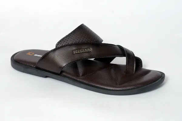 Lee_Grain_Black_Latest_Synthetic_Casual_Slippers_For_Men