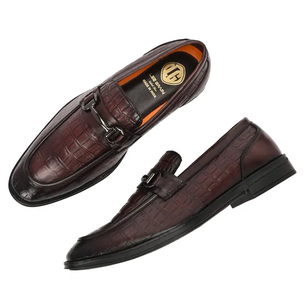 Lee_Grain_Brown_Latest___Slip-On_Textured_Loafers_For_Men