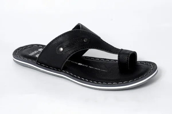 Lee_Grain_Black_Latest_Synthetic_Casual_Slippers_For_Men