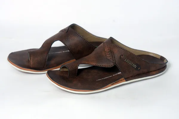 Lee_Grain_Brown_Latest_Synthetic_Casual_Slippers_For_Men
