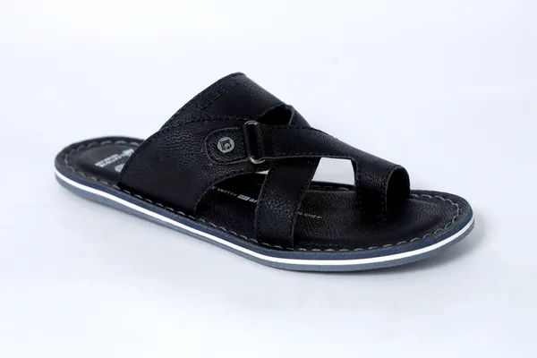 Lee_Grain_Black_Latest_Synthetic_Casual_Slippers_For_Men