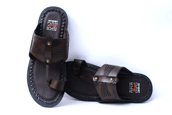 Lee_Grain_Brown_Latest___Open-Toe_Textured_Casual_Sandals_For_Men