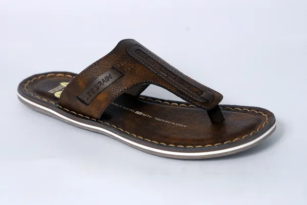 Lee_Grain_Brown_Latest_Synthetic_Casual_Slippers_For_Men