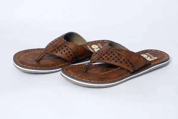Lee_Grain_Tan_Latest_Synthetic_Casual_Slippers_For_Men