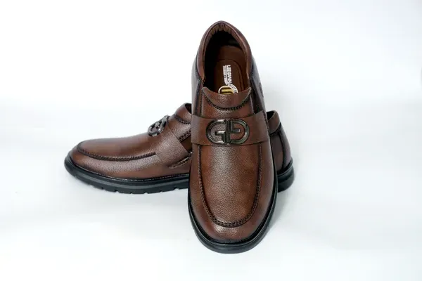 Lee_Grain_Brown_Latest_Pure_Leather_Casual_Shoes_For_Men