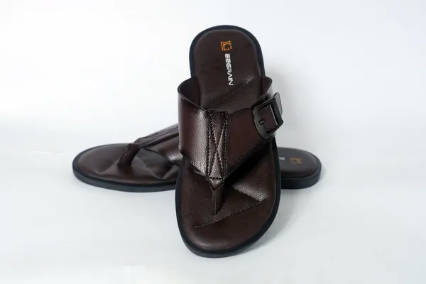 Lee_Grain_Brown_Latest_Synthetic_Casual_slippers_For_Men