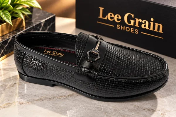 Lee_Grain_Men’s_Premium_Black_Woven-Texture_Metal-Detail_Loafers.