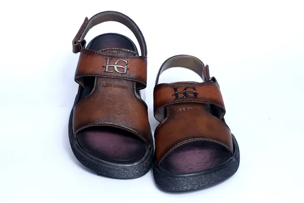 Leegarin_latest_sandle_for_mens_