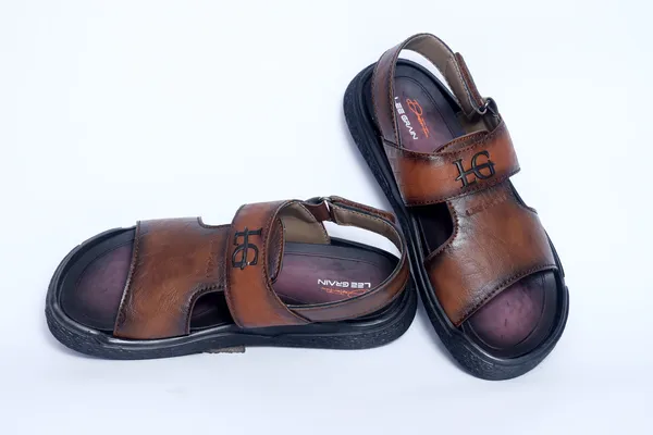 Leegarin_latest_sandle_for_mens_