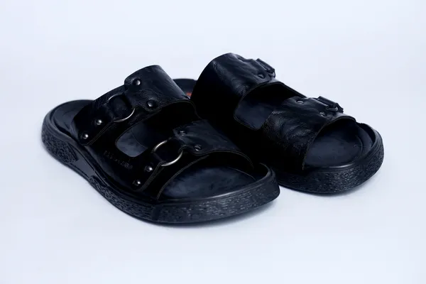 Leegrain_Latest_Black_casual_slipper_for_mens_