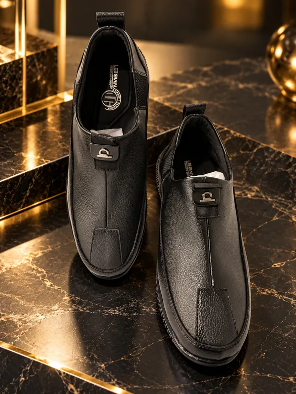 Leegrain_Latest_Black_flexyble_shoes_for_mens_