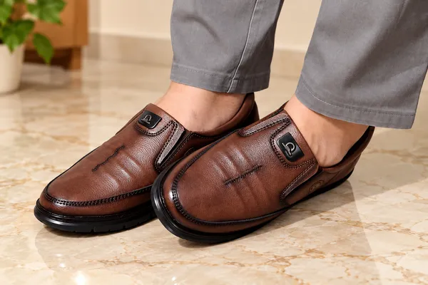 Leegrain_Latest_brown_casual_shos_for_mens_
