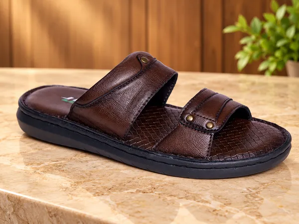 Leegrain_Latest_brown_casual_slipper_for_mens_