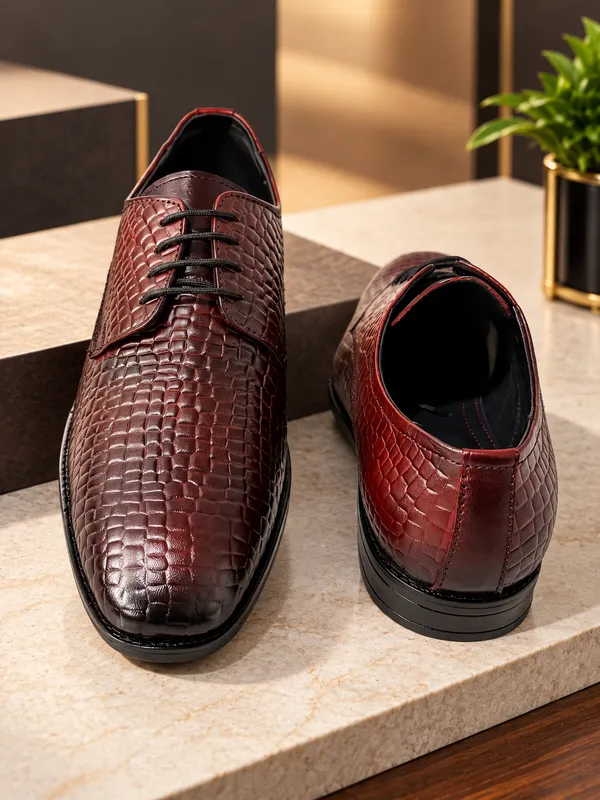 Leegrain_Men’s_Premium_Burgundy_Woven-Texture_Lace-Up_Formal_Shoes.