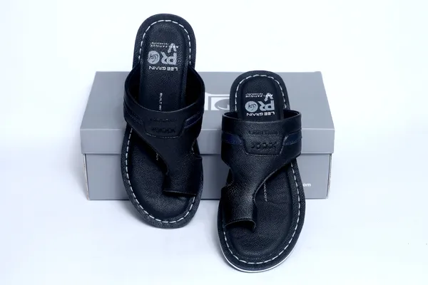 Leegrain_black_slipper_for_mens_