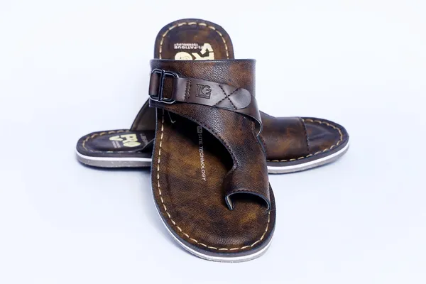 Leegrain_brown_slipper_for_mens_