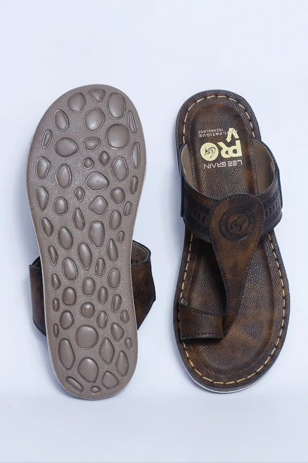 Leegrain_brown_slipper_for_mens_