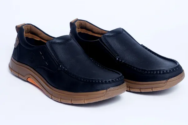 Leegrain_latest_black_leather_mukesan_shoes_for_mens_