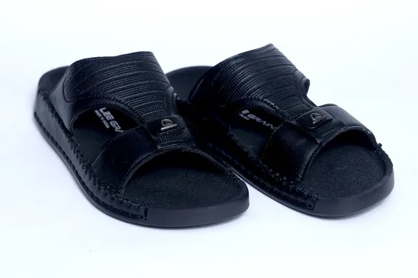 Leegrain_latest_black_slipper_for_mens_