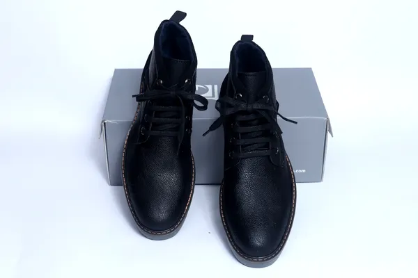 Leegrain_latest_casual_black_boot_for_mens_