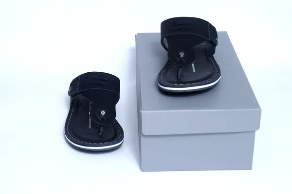 Leegrain_latest_slipper_for_mens_