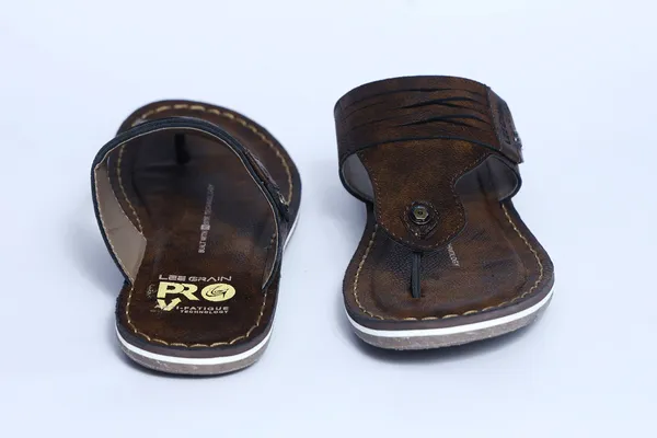 Leegrain_latest_slipper_for_mens_