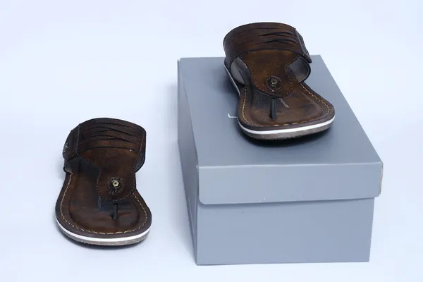 Leegrain_latest_slipper_for_mens_