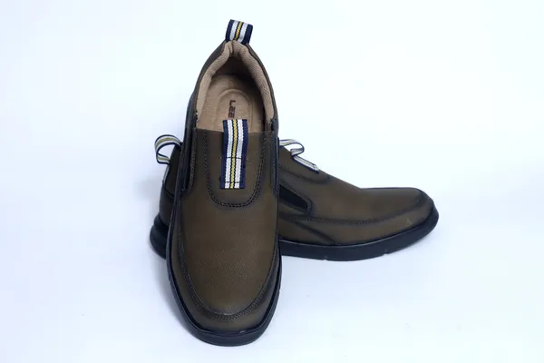 Leegrain_olive_casual_shoes_for_mens_