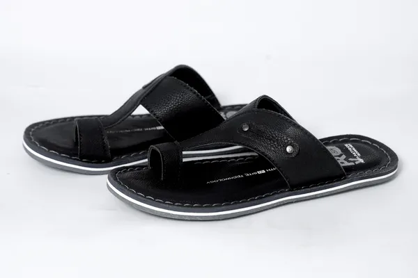 Lee_Grain_Black_Latest_Synthetic_Casual_Slippers_For_Men
